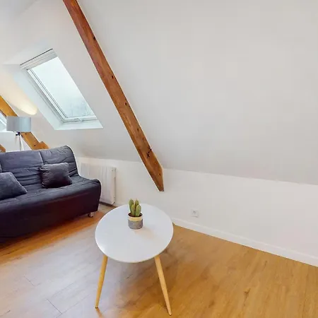 Apartment Gorgeous In *